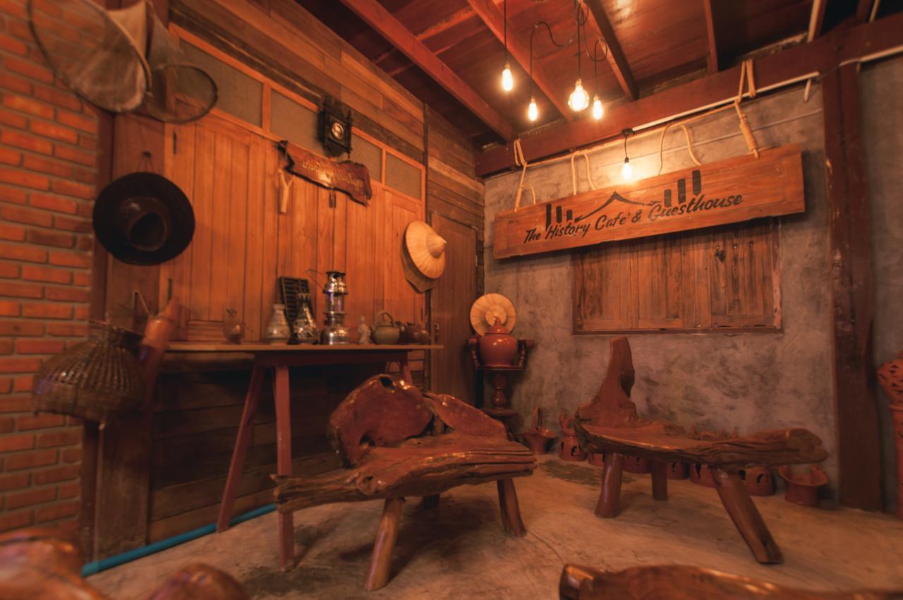 The History Cafe' & Guesthouse Sukhothai Dış mekan fotoğraf